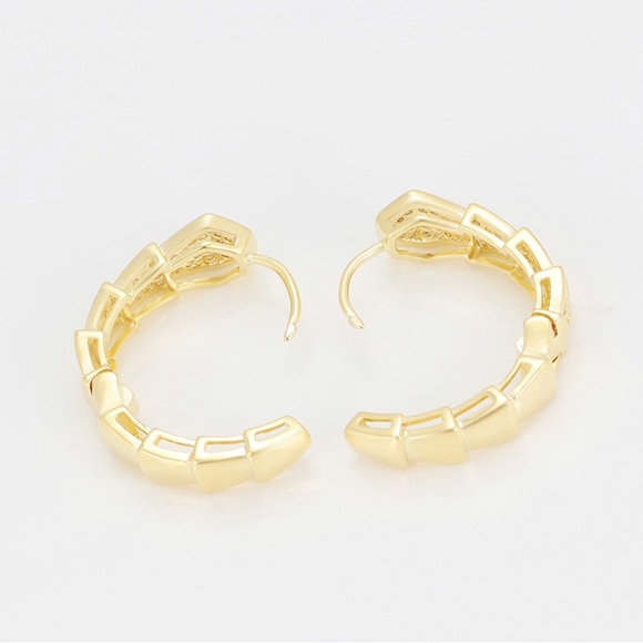 Snake Hoop Earrings 14k Gold Plated 925 Sterling Silver CZ Stone Luxury - Picture 4 of 10